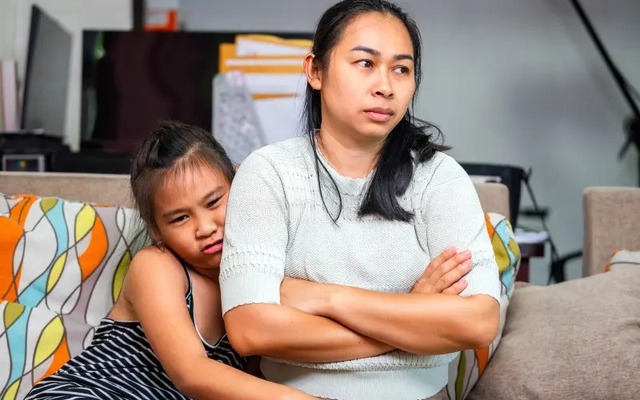 10 "con dao" trong giáo dục gia đình, con nào cũng có thể gây "chết người" - Bạn vô tình dùng bao nhiêu?