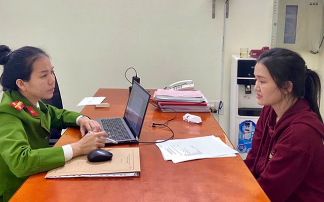 "Nữ hiệp" Phan Công Hoài Giang ra đầu thú sau phi vụ King Club