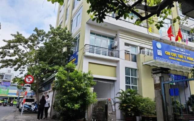 Công an TPHCM truy nã vợ chồng giám đốc Công ty Hoàng Sa