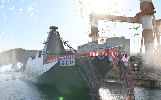 Loạt 12 khu trục hạm Mogami đã được hoàn thành trong thời gian kỷ lục