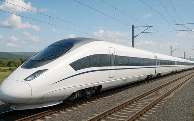 Sau khi khởi công dự án ray đường sắt và thép đặc biệt, công ty của tỷ phú Trần Đình Long đầu tư tuyển dụng 2.000 nhân sự cho bước ngoặt công nghệ