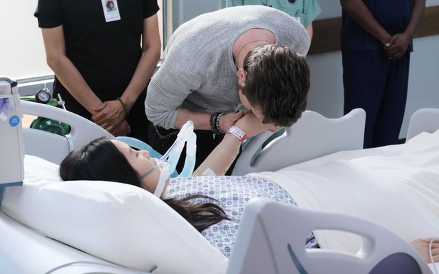 Loại "ung thư sát thủ" 80% phát hiện ở giai đoạn muộn, bác sĩ nhắc: Đừng mê kiểu ăn "ngọt trước, bệnh sau" này nữa!