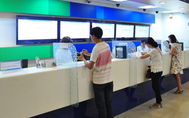 Thu phí 150.000 đồng/tháng với người dùng tài khoản ngân hàng sau