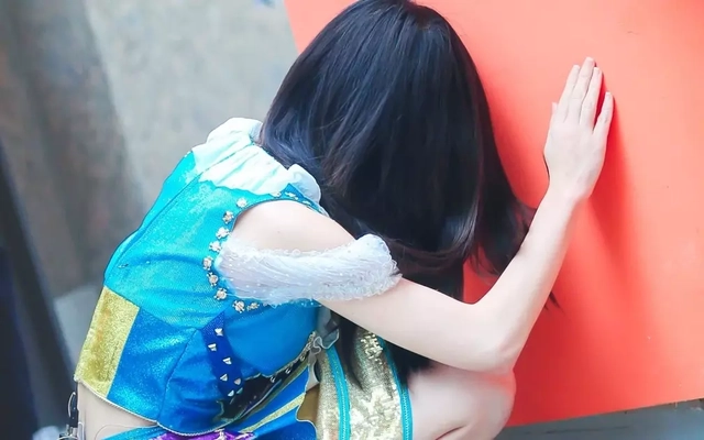 Tiết lộ về bữa tiệc kín giữa nghệ sĩ và thiếu gia