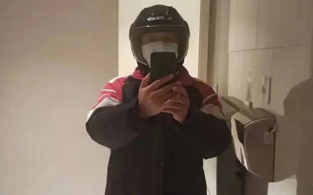 Giảng viên đại học đi làm shipper: Một tháng kiếm 26 triệu đồng, sụt 6kg