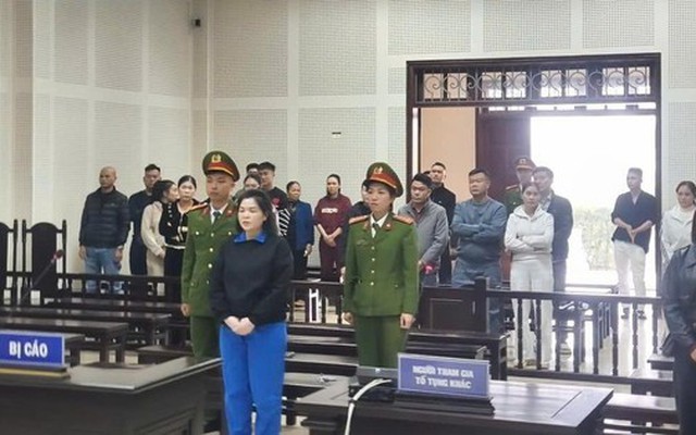 Người phụ nữ lừa đảo hơn 31 tỉ đồng để "nướng" vào cờ bạc