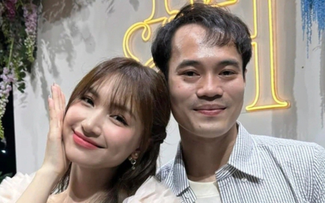 Hòa Minzy - Văn Toàn không còn giấu diếm