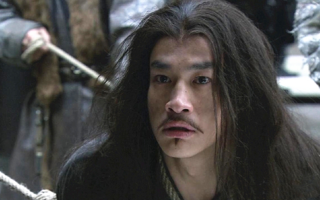 Tào Tháo giết Lữ Bố tưởng trừ đại họa, không ngờ Quách Gia thở dài: Người đáng sợ là kẻ đứng bên cạnh