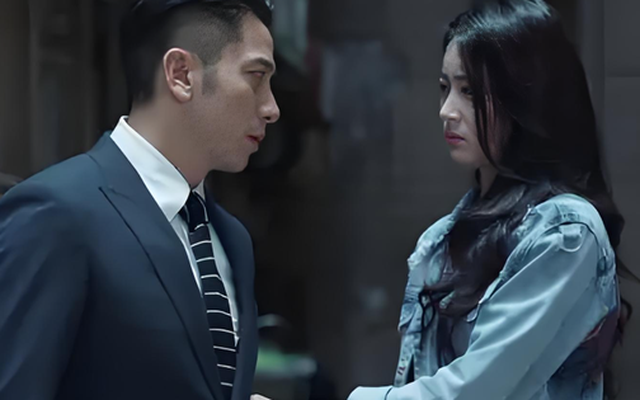 Ban ngày vợ hiền như cục bột nhưng đến khi trời tối, tắt đèn chìm vào giấc ngủ là mọi thứ đảo lộn khiến tôi sợ hãi