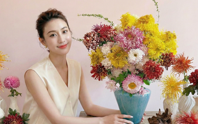 Không chỉ đẹp, đây là lý do người xưa dặn nhất định phải bày hoa cúc ngày Tết để gọi "dương khí" vào nhà