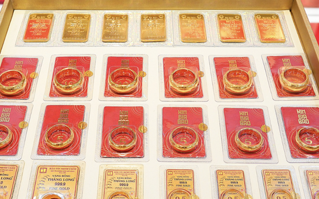 Cuối ngày 30/12: Giá vàng SJC, vàng nhẫn giảm mạnh tới 4 triệu đồng mỗi lượng