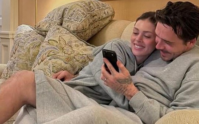 Cậu cả nhà Beckham ngày càng "cuồng vợ" hậu thẳng tay "cắt đứt" với gia đình ruột thịt