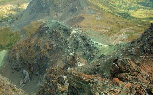 Phát hiện mỏ ngọc bích trải dài 1.300 km tại láng giềng Việt Nam