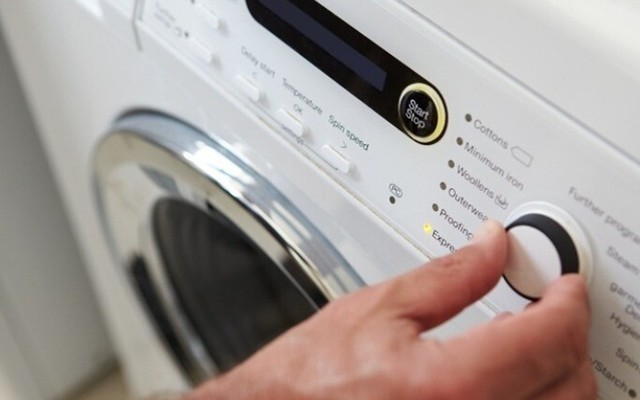 Tiết kiệm cả đống tiền điện nhờ ấn 1 nút “đặc biệt” trên máy giặt: Nhiều người dùng cả chục năm cũng không biết