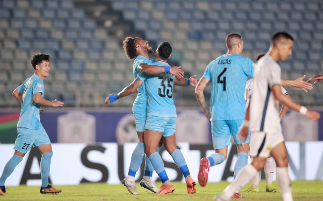 Xuân Son lập hat-trick, fan Malaysia: "Chúng tôi thực sự lo ngại!"