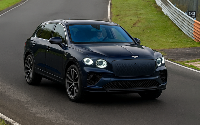 Bentley sắp có xe SUV nhỏ hơn Bentayga: Động cơ thuần điện, nội thất không 'đu trend' màn hình lớn