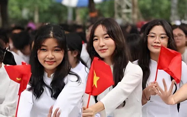 Những học sinh nào có thể nhận khoản hỗ trợ 2,1 triệu đồng/tháng từ năm 2026?