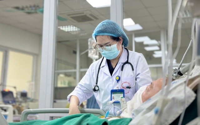 Nam thanh niên ở Nghệ An nhiễm vi khuẩn truyền nhiễm chết người, gây hôn mê sâu nguy kịch sau khi trở về từ Thái Lan