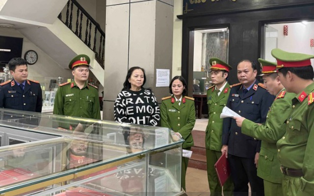 Bắt tạm giam, khám xét nơi ở của chủ tiệm vàng nổi tiếng Lê Thị Thu Hương và chồng