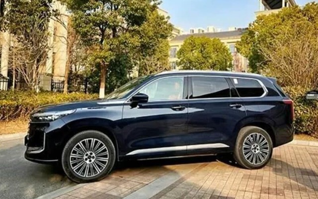 Hãng xe xây nhà máy tại tỉnh Thái Bình hé lộ SUV hybrid cỡ lớn hơn 600 triệu đồng, ăn xăng chỉ 1,5L/100 km