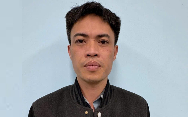 Khởi tố vụ án hình sự, tạm giữ tài xế Lexus đánh nam shipper dã man ở Hà Nội