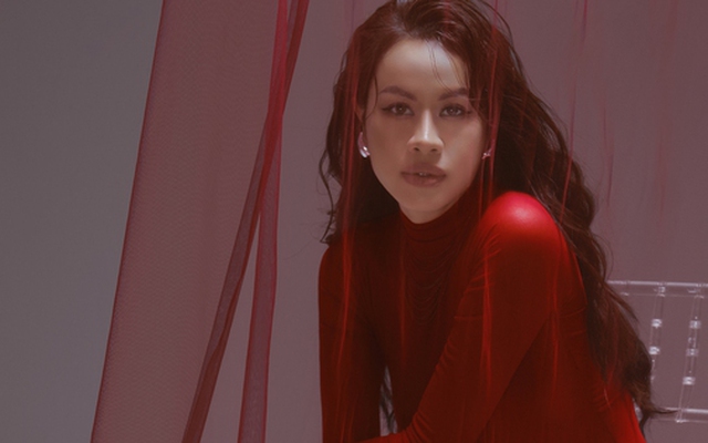 Á quân X-Factor Huyền Anh Yoko tái xuất với "InLove"