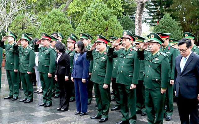 Quân ủy Trung ương - Bộ Quốc phòng tri ân Anh hùng liệt sĩ hy sinh bảo vệ biên giới năm 1979