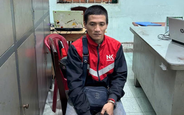 Bắt Hà Minh Tú trong đêm mưa