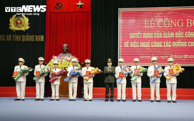 9 đại tá công an ở Quảng Nam xin nghỉ hưu trước tuổi