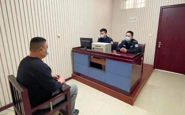 Cho thuê căn biệt thự 140 tỷ đồng với giá 245 triệu/tháng, sau 6 tháng, chủ nhà đến thu tiền thì bị người lạ đuổi đi, còn được thông báo: "Tôi đã mua đứt căn nhà này”