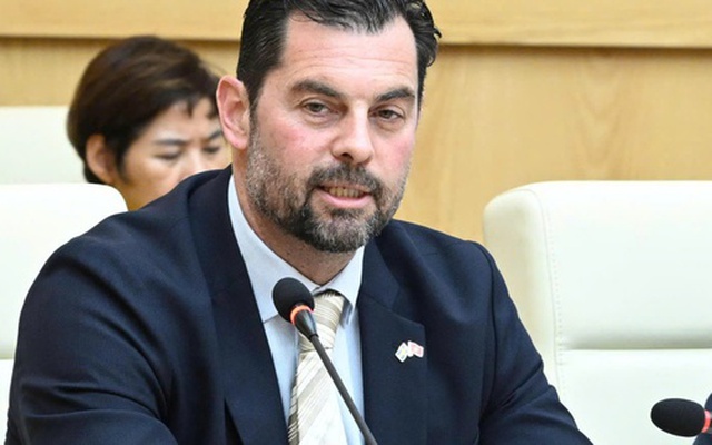 Tập đoàn của Thụy Điển muốn đầu tư nhà máy tái chế phế liệu dệt may 1 tỉ USD ở Bình Định