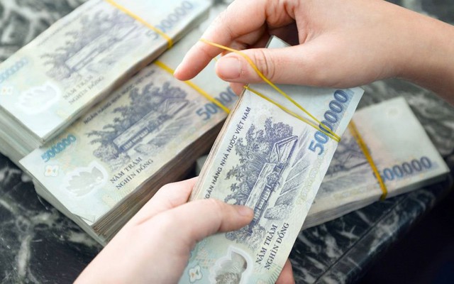 Tại sao ngành ngân hàng báo lãi kỷ lục trong năm 2024?