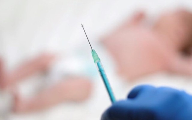 Bộ Y tế vào cuộc vụ trẻ sơ sinh tử vong sau khi tiêm thuốc dự phòng giang mai