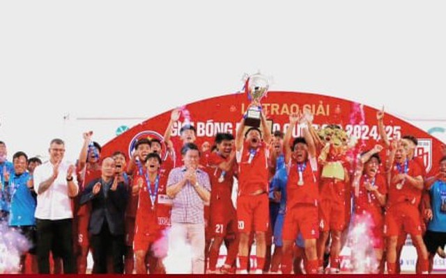 Đánh bại SLNA, PVF vô địch U19 Quốc gia