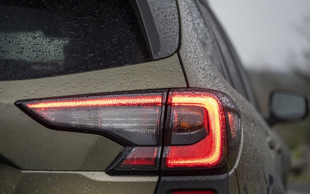 SUV Nhật ngang cỡ Santa Fe đang giảm giá 500 triệu: Ăn xăng 7,7L/100km, an toàn 5 sao, lái hay trứ danh