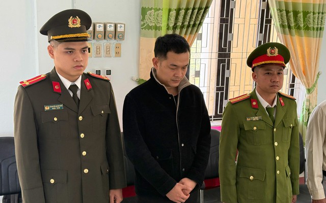 Bắt Hoàng Trung Nghĩa, kẻ tự xưng "Tony Hoàng"