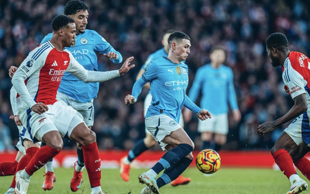 Man City bắt đầu chặng gian khó