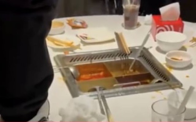 Hailidao rà soát hơn 1.400 nhà hàng, tìm khách hàng đi tiểu vào nồi lẩu