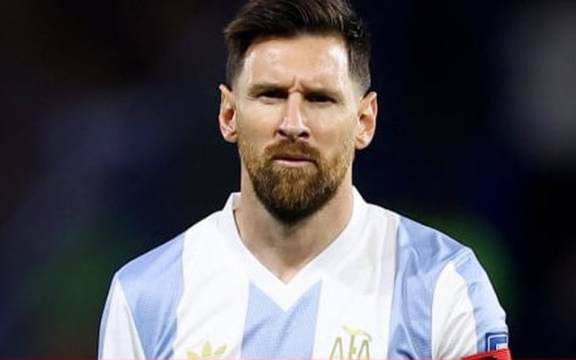 Biến cố bất ngờ khiến Argentina bỏ Messi khỏi đội hình đấu Brazil
