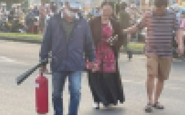 Tông loạt xe máy ở TP.HCM, nữ tài xế Mercedes có thể đối diện hình phạt nào?