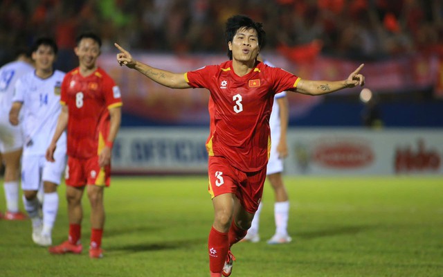 Bùng nổ bằng chiến thắng "5 sao", tuyển Việt Nam thị uy sức mạnh ở giải châu Á