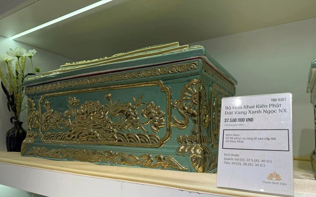 Nam Định yêu cầu làm rõ vụ người dân tố bị ép phải mua hũ tro cốt với giá cao