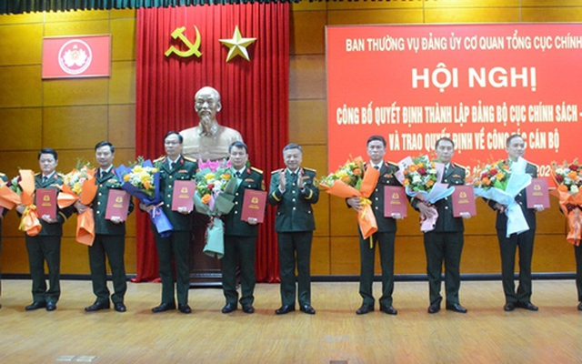 Sáp nhập Cục Chính sách, Bảo hiểm xã hội Bộ Quốc phòng, tổ chức lại thành Cục Chính sách - Xã hội