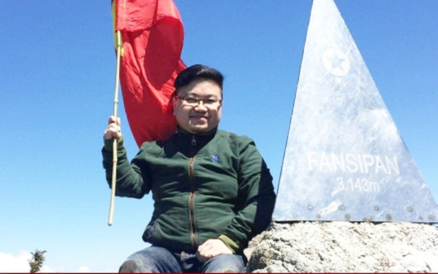 Hơn 200 lần gãy xương, chàng trai vẫn chinh phục nóc nhà Đông Dương