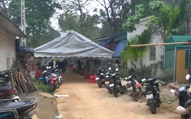 Vợ ngất lịm rồi tử vong khi đưa tang chồng