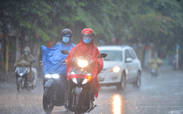 Tin gió mùa đông bắc mới nhất: Ngày mai, miền Bắc mưa to, có thể xuất hiện mưa đá