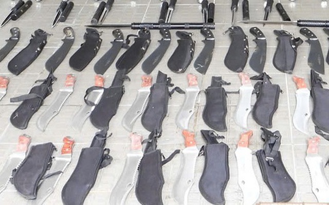 Cận cảnh kho vũ khí, giấy tờ giả vừa bị Công an TP Đà Nẵng triệt phá