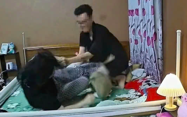 Công an vào cuộc vụ DJ Ximer đánh vợ mới sinh tới tấp