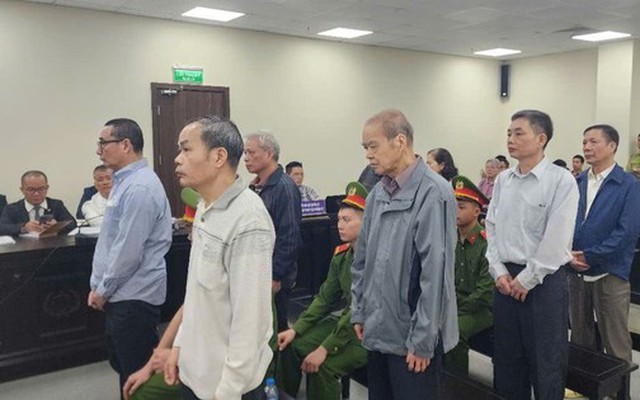 Xét xử nhóm cựu lãnh đạo Vinatea 'dính' sai phạm khi cổ phần hóa, gây thiệt hại 38 tỷ đồng