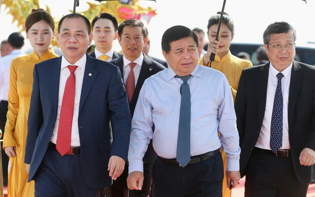 Chính thức: Siêu dự án của Vingroup khởi công, biểu tượng phồn vinh quy mô 2.870 ha, tháp 108 tầng, sẽ có điện gió